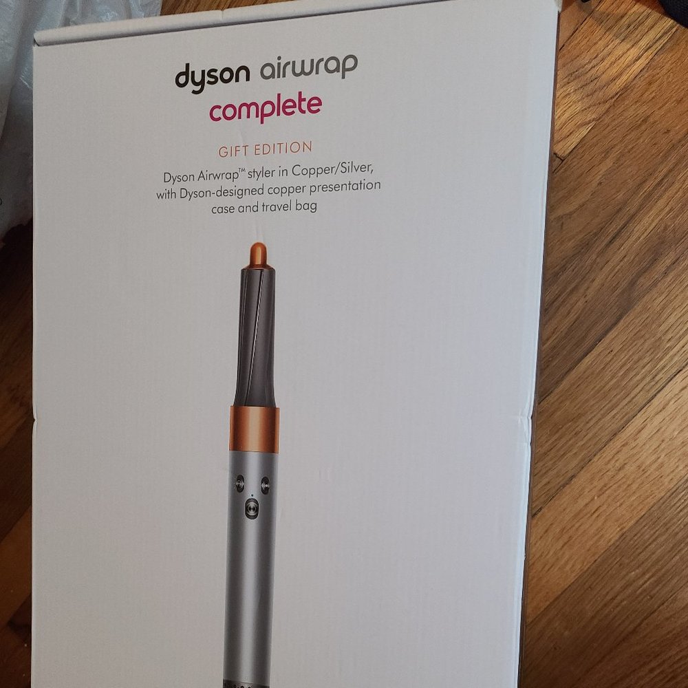 New Dyson Airwrap Copper gift bundle